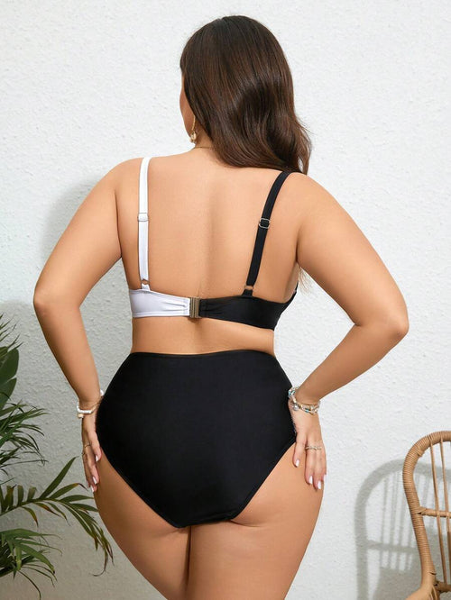 Biquíni Plus Size Contrastante